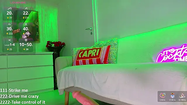 TiaBelle online show from December 5, 2025, 6:26 pm