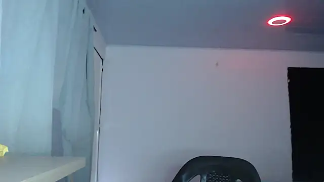 LittleCheerry69 online show from November 15, 2025, 4:25 pm