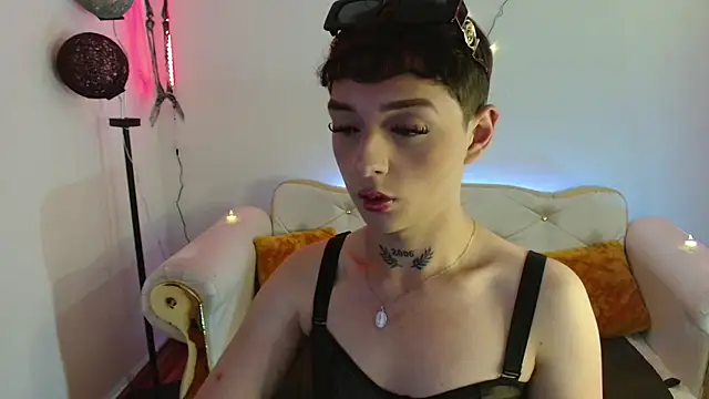 David Fox01 online show from October 11, 2025, 3:28 am