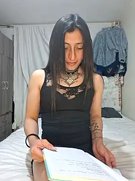 Harley Miller  online show from January 17, 2026, 1:54 am