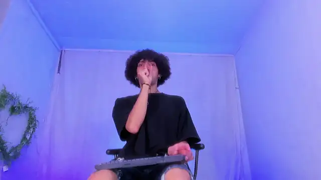 josesweet  online show from September 26, 2025, 5:39 pm