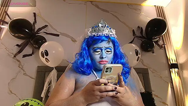 Snapshot of Nina_Rouge7 chatting on October 31, 2025, 8:32 pm Nina Rouge7 online show from October 31, 2025, 8:32 pm