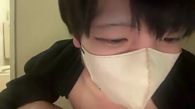 tora3220 online show from October 25, 2025, 4:57 pm