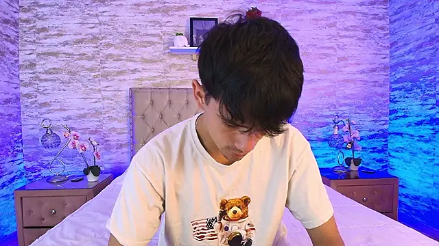 Snapshot of Axel_Draven chatting on February 6, 2026, 11:46 am Axel Draven online show from February 6, 2026, 11:46 am