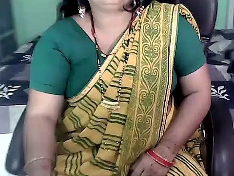 Snapshot of BABITA_KUMARII chatting on October 15, 2025, 5:13 pm BABITA KUMARII online show from October 15, 2025, 5:13 pm