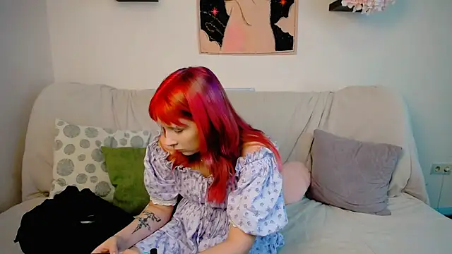 Mary Lanee online show from October 14, 2025, 2:45 am