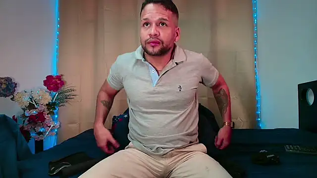 LucasGaeel online show from February 5, 2026, 1:05 pm