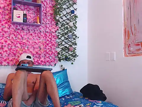 FUNNY AND HORNEY online show from September 26, 2025, 7:34 am