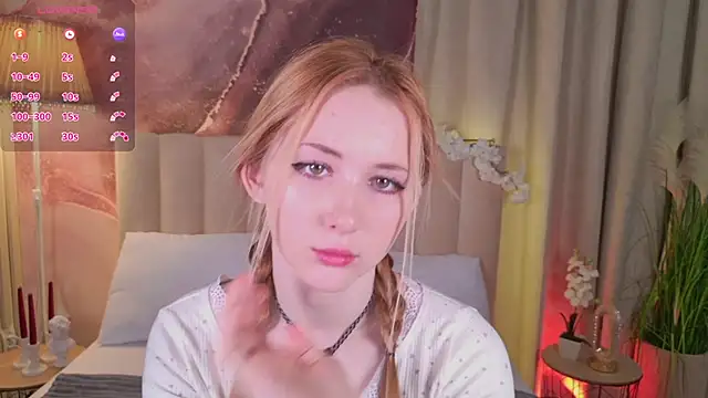 LiraKink online show from April 6, 2026, 4:21 am