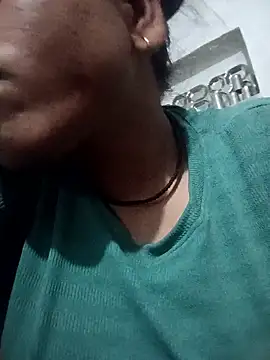 Snapshot of Ok_pooja chatting on September 26, 2025, 5:06 pm Ok pooja online show from September 26, 2025, 5:06 pm