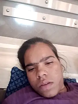 Snapshot of Ok_pooja chatting on November 1, 2025, 6:15 am Ok pooja online show from November 1, 2025, 6:15 am