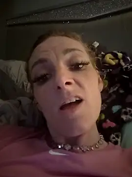 arinna93 online show from October 31, 2025, 2:01 am