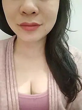 Girl Shy2000 online show from January 10, 2026, 7:54 am