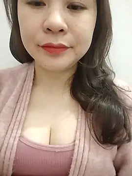 Girl Shy2000 online show from February 15, 2026, 10:36 am