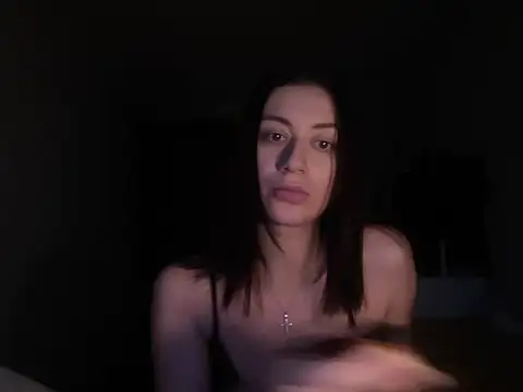 Zoryella online show from October 24, 2025, 2:24 pm