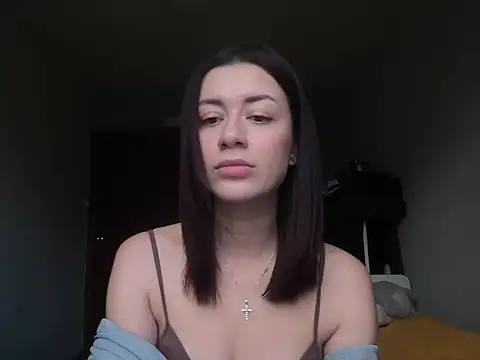 Zoryella online show from October 26, 2025, 12:55 pm