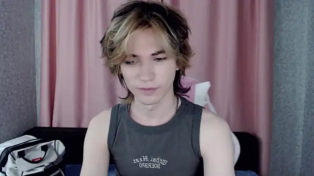 evan reinhart online show from October 2, 2025, 6:26 pm