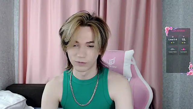 evan reinhart online show from October 12, 2025, 3:22 pm