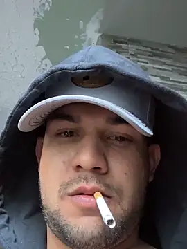 Moisesjrtapia online show from November 28, 2025, 3:25 pm