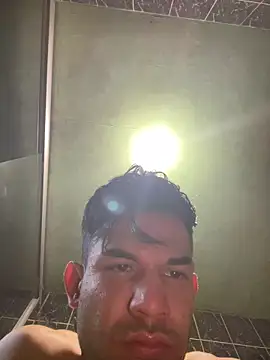 Snapshot of Moisesjrtapia chatting on June 22, 2026, 4:37 pm Moisesjrtapia online show from June 22, 2026, 4:37 pm