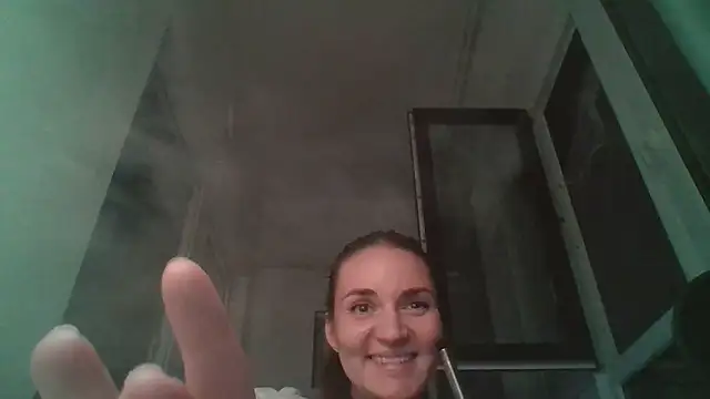 Tavrisse online show from October 24, 2025, 3:52 pm