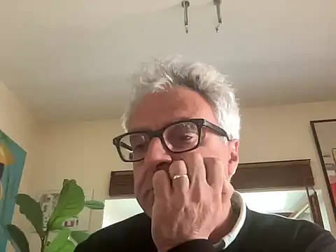 Snapshot of chtentation chatting on March 20, 2026, 4:12 pm chtentation online show from March 20, 2026, 4:12 pm