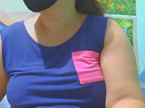 Kimkhaepretty online show from October 22, 2025, 11:21 am