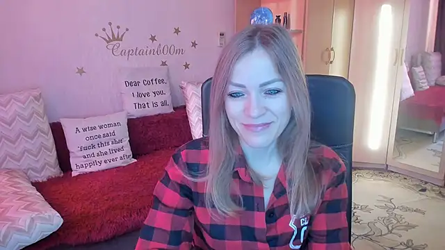 Tiffany Bates online show from October 1, 2025, 4:07 am