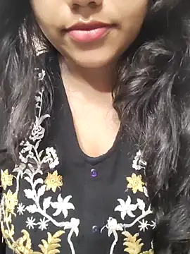 Miss Rose   online show from October 19, 2025, 2:45 am