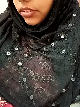 Miss Rose   online show from October 28, 2025, 5:55 am