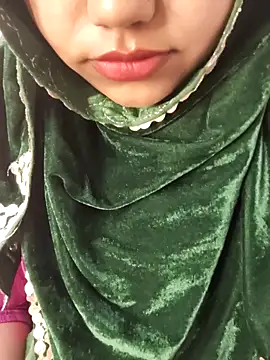 Miss Rose   online show from February 19, 2026, 5:36 am