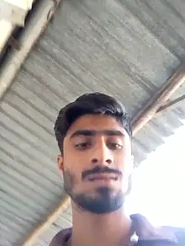 LesserUpset online show from December 18, 2025, 3:56 am