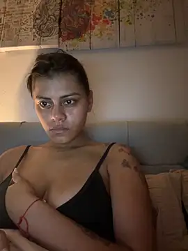 anna evans09 online show from October 24, 2025, 10:44 am