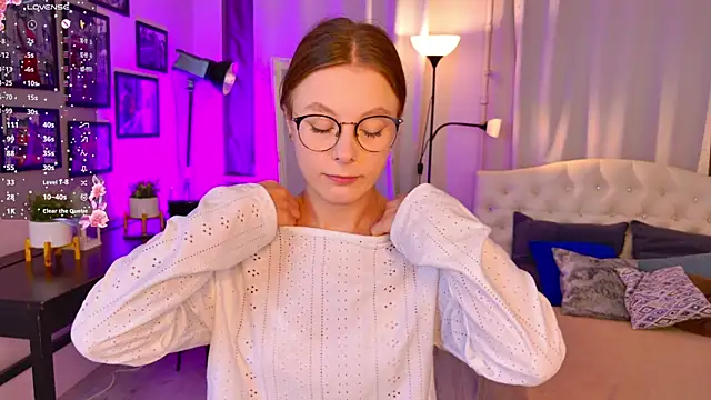 Bubblegum Babe  online show from October 19, 2025, 8:31 pm