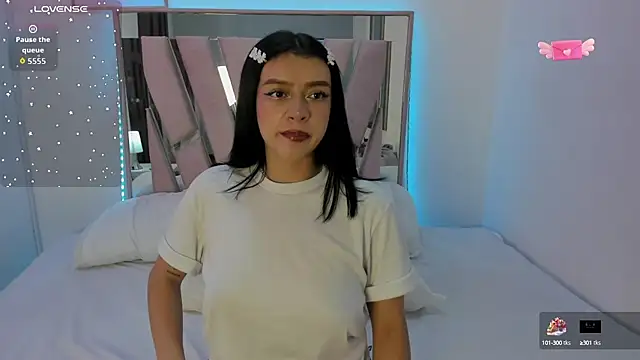 Snapshot of lissastone chatting on October 9, 2025, 3:04 am lissastone online show from October 9, 2025, 3:04 am