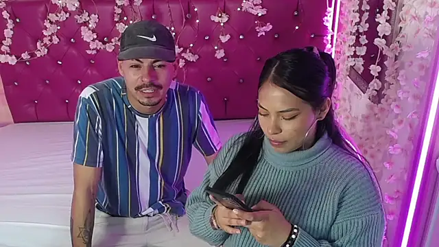 Snapshot of Fresh_and_Mei chatting on October 21, 2025, 3:40 am Fresh and Mei online show from October 21, 2025, 3:40 am