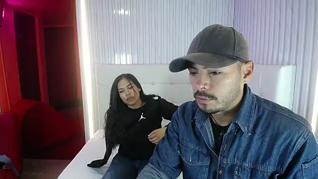 Snapshot of Fresh_and_Mei chatting on October 28, 2025, 3:54 am Fresh and Mei online show from October 28, 2025, 3:54 am