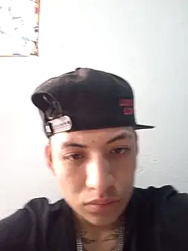 Owen tomboy online show from October 15, 2025, 1:00 pm