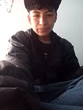 Owen tomboy online show from October 25, 2025, 3:29 pm