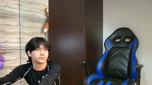 Lovers 21 online show from April 2, 2026, 3:59 am