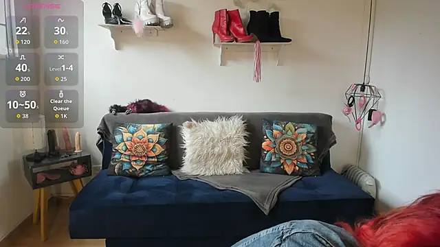 Snapshot of Moon_Fox chatting on November 6, 2025, 8:21 pm Moon Fox online show from November 6, 2025, 8:21 pm