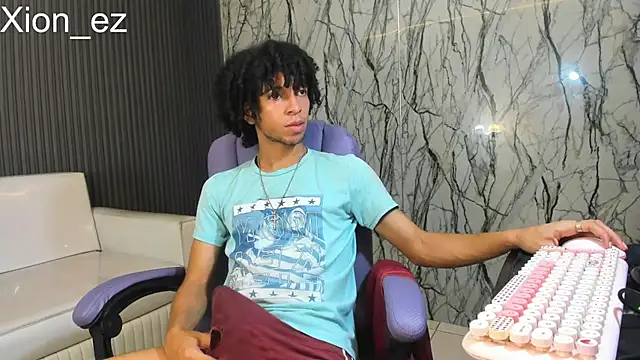 Snapshot of xion_ez chatting on June 15, 2026, 4:31 pm xion ez online show from June 15, 2026, 4:31 pm