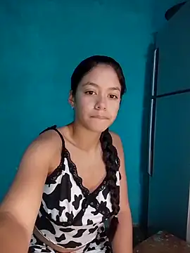 fabulousgirl online show from October 25, 2025, 6:43 am