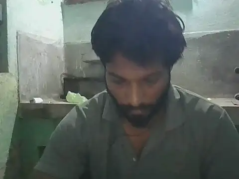 Snapshot of Raw12499 chatting on October 4, 2025, 8:07 pm Raw12499 online show from October 4, 2025, 8:07 pm