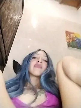 ssssavageee online show from November 8, 2025, 5:18 am