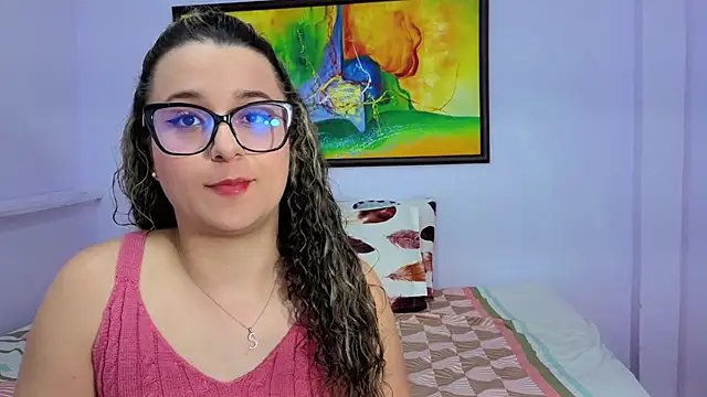 Snapshot of katiaa_lovv chatting on March 7, 2026, 7:44 pm katiaa lovv online show from March 7, 2026, 7:44 pm