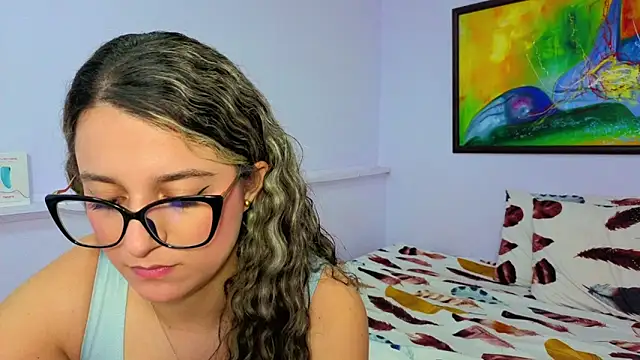 Snapshot of katiaa_lovv chatting on March 21, 2026, 3:04 pm katiaa lovv online show from March 21, 2026, 3:04 pm