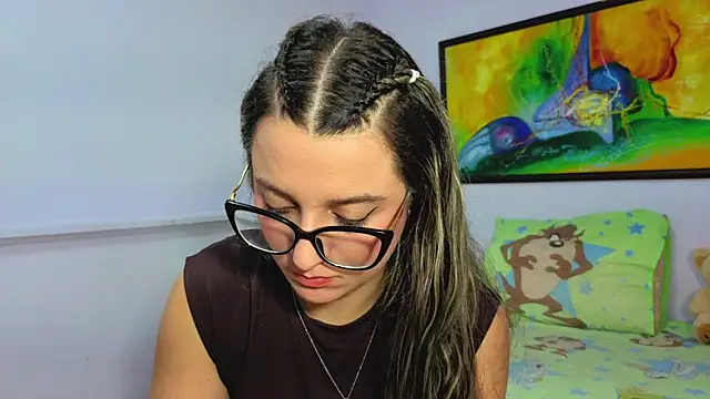 Snapshot of katiaa_lovv chatting on April 8, 2026, 12:16 pm katiaa lovv online show from April 8, 2026, 12:16 pm