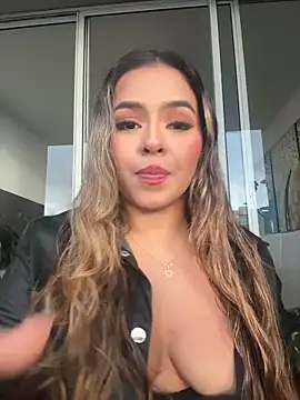 Snapshot of itsdanividarte chatting on October 11, 2025, 9:57 pm itsdanividarte online show from October 11, 2025, 9:57 pm