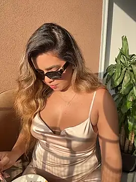 Snapshot of itsdanividarte chatting on October 16, 2025, 9:49 pm itsdanividarte online show from October 16, 2025, 9:49 pm